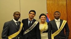 بعد تتويج عدة رؤساء زكرياء الهامل أول مغربي يفوز بالجائزة الإفريقية للسلام