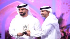 أحمد بوخاطر متحدثاً ومكرّماً في جلسات المجلس الرمضاني بالشارقة