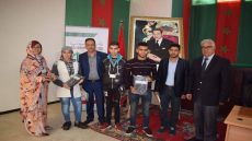 عامل صاحب الجلالة على اقليم طانطان يحتفي بابطال ثانوية محمد الخامس التاهلية الفائزين في الروبورتاج الوثائقي وطنيا بالعيون