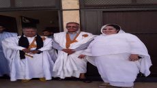 بوجدور:حصري قبيلة ايت لحسن تكرم إحدى شاباتها بزيارة تحفيزية