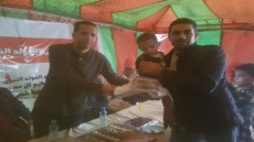 العيون:البرلماني محمد الرزمة يدعم حفل ختان لمجموعة من الجمعيات بحي العودة