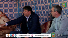 هاشنو قام به بنمسعود سيداتي لساكنة الجماعةثلاثة شاحنات صهريجية لتوزيع الماء على ساكنة .. “اودي الشعر”، “الخط”، “لمغيميم” و”اودي لبيظ”