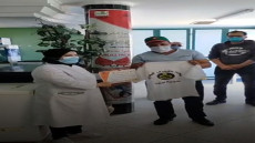 في أوج كورونا فعاليات مدنية بالعيون تكرم العاملين بمركز التحاقن بالدم