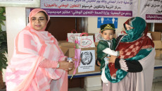 جمعية الوحدة لرعاية المرأة والأطفال في وضعية صعبة  توزيعات مواد أساسية وهدايا لفائدة أمهات الأطفال المستفدين من عملية الاعذار الجماعي التي نظمتها .