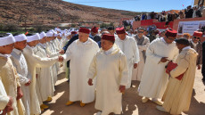 عامل إفني في زيارة للموسم الديني السنوي سيدي امحمد أويدير