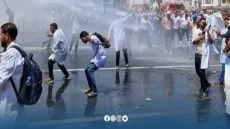 خراطيم المياه تفرق تظاهرة الممرضين بالرباط