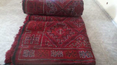 أمن فاس يحقق في النصب على سائحة أمريكية إقتنت زربية بـ 80 مليون سنتيم.