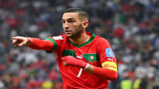حكيم زياش يحذف الصور التي تربطه بالمنتخب المغرب ويقطع الأتصال مع لقجع