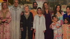 عائلة الأمير مولاي هشام ووالدته اللبنانية يحلون بالرباط بأمر من جلالة الملك