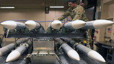 المملكة المغربية تعزز إمكانياتها الدفاعية باستيراد أسلحة متطورة من أمريكا.