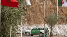 الجزائر تفرج عن 36 مغربي من المرشحين للهجرة السرية