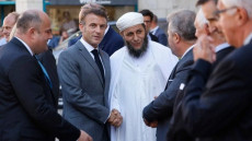 فرنسا تقر بمهنة “إمام” لوقف جلبهم من دول أجنبية كالمغرب