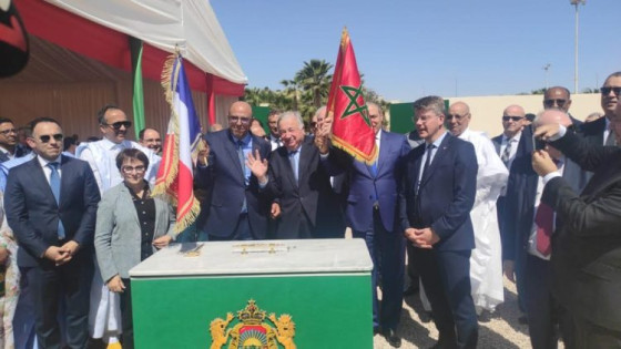 رئيس مجلس الشيوخ الفرنسي يضع الحجر الأساس لبناء المؤسسة الفرنسية بول باسكون “البعثة الفرنسية” بالعيون…