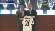 دياز لاعب ريال مدريد يحصل على هدية من النادي الملكي