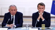 إستقالة حكومة بايرو سابقة تاريخية بفرنسا