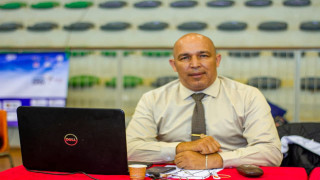 نجاح مغربي في التشاد: الحكم طارق بن راضي يُشرف بامتياز على البطولة الأفريقية المفتوحة