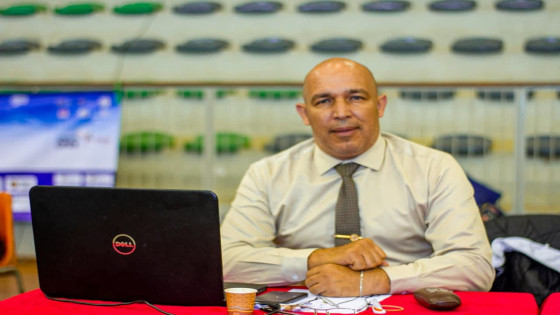 نجاح مغربي في التشاد: الحكم طارق بن راضي يُشرف بامتياز على البطولة الأفريقية المفتوحة