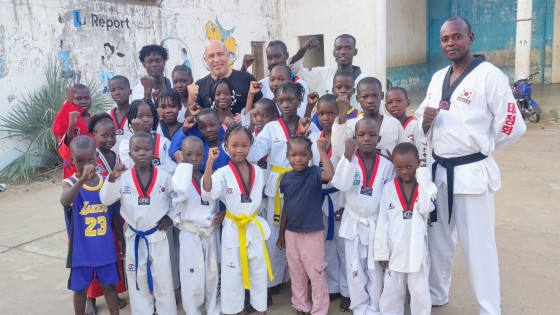 العزيمة تصنع المجد: رسالة من الحكم الدولي طارق براضي من قلب تشاد