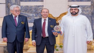 في قلب الفجيرة.. تكريم إماراتي رفيع للمغربي إدريس الهلالي تقديراً لإسهاماته في رياضة التايكوندو  